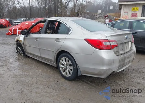 2015 Subaru Legacy 2.5I Premium z USA, uszkodzony, nr VIN 4S3BNAH68F3073360